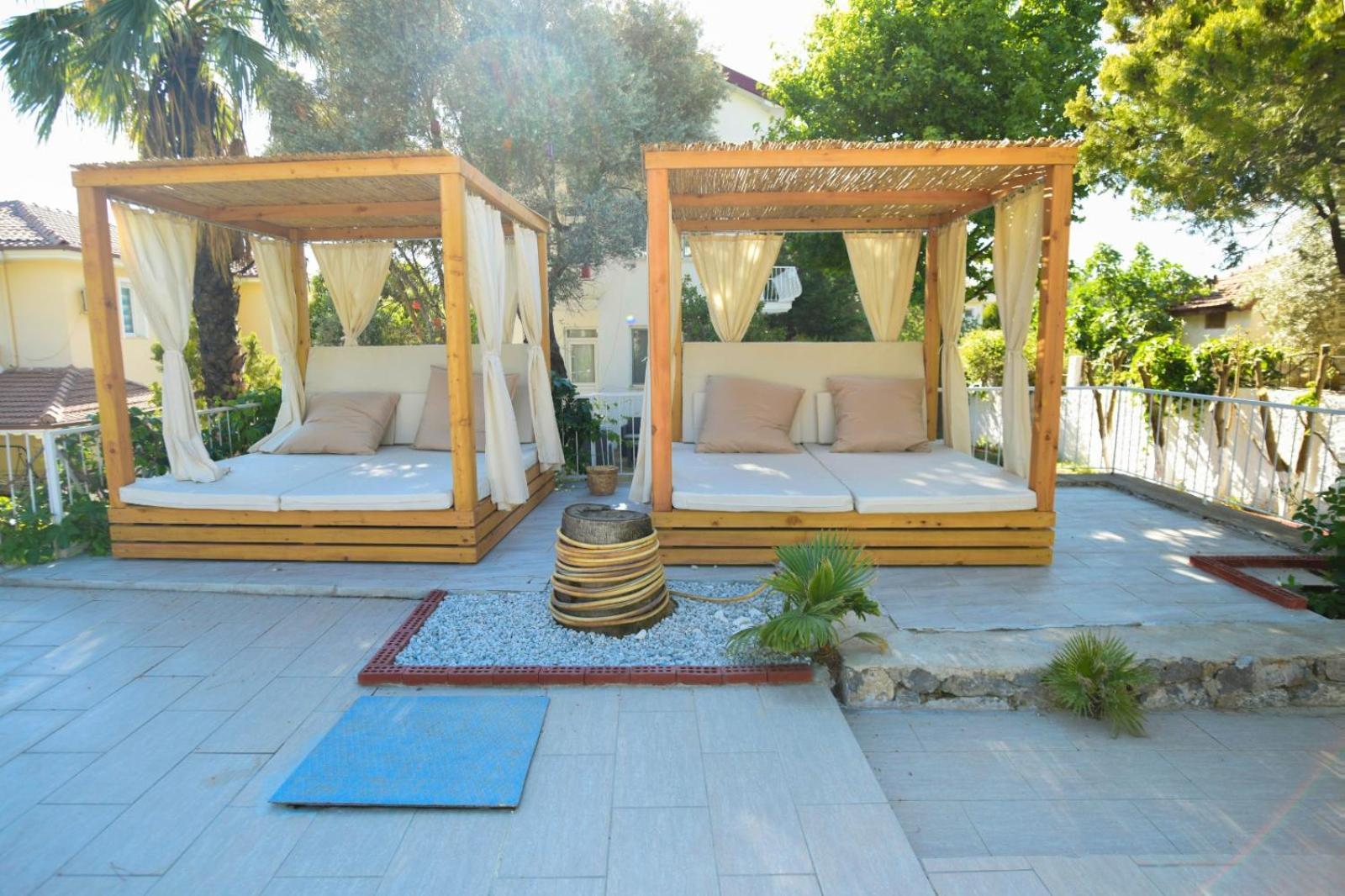 Kekik Azure Homes Oeluedeniz Fethiye Exterior photo